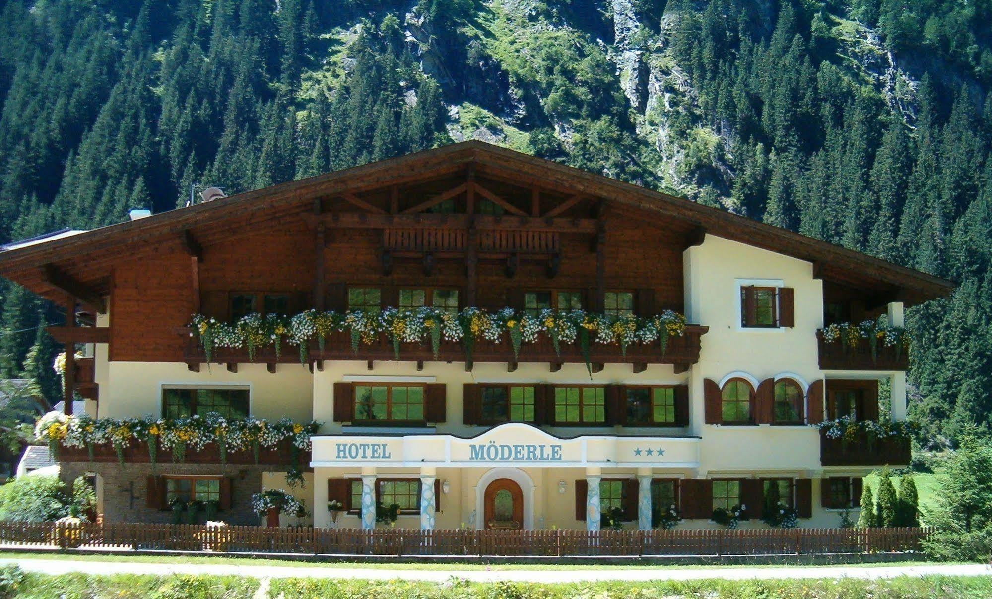 Hotel Moderle Sankt Leonhard im Pitztal Dış mekan fotoğraf